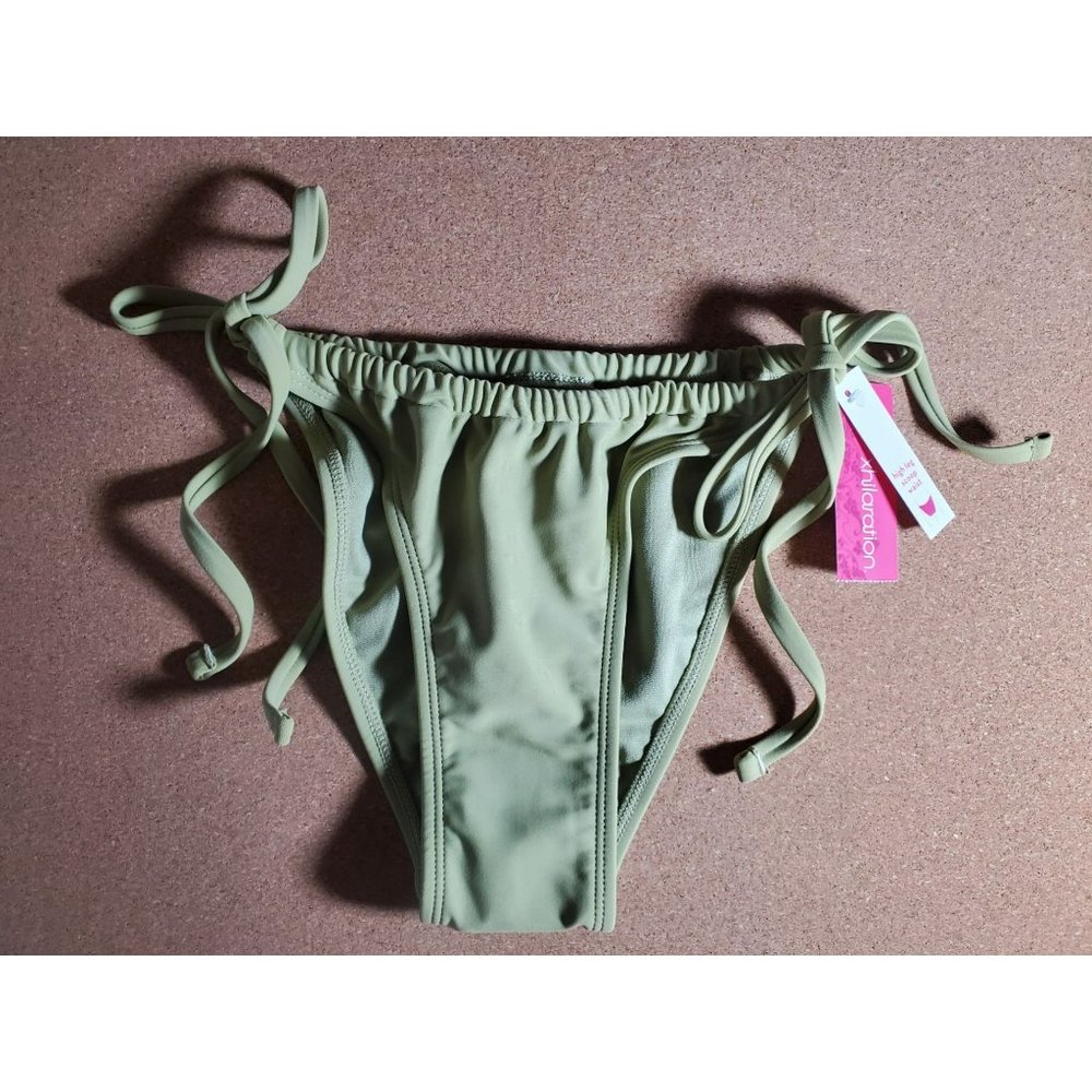 Xhilaration Women Junior Small(0-2) Bikini Bottom